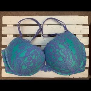 Victoria’s Secret Very Sexy Push-Up 38D